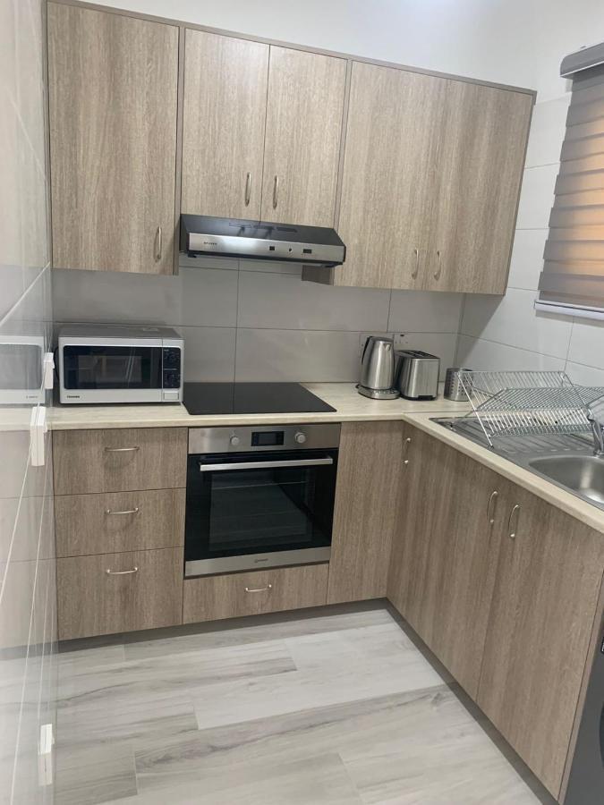 Prestige Worldwide Apartments Айя Напа Екстериор снимка